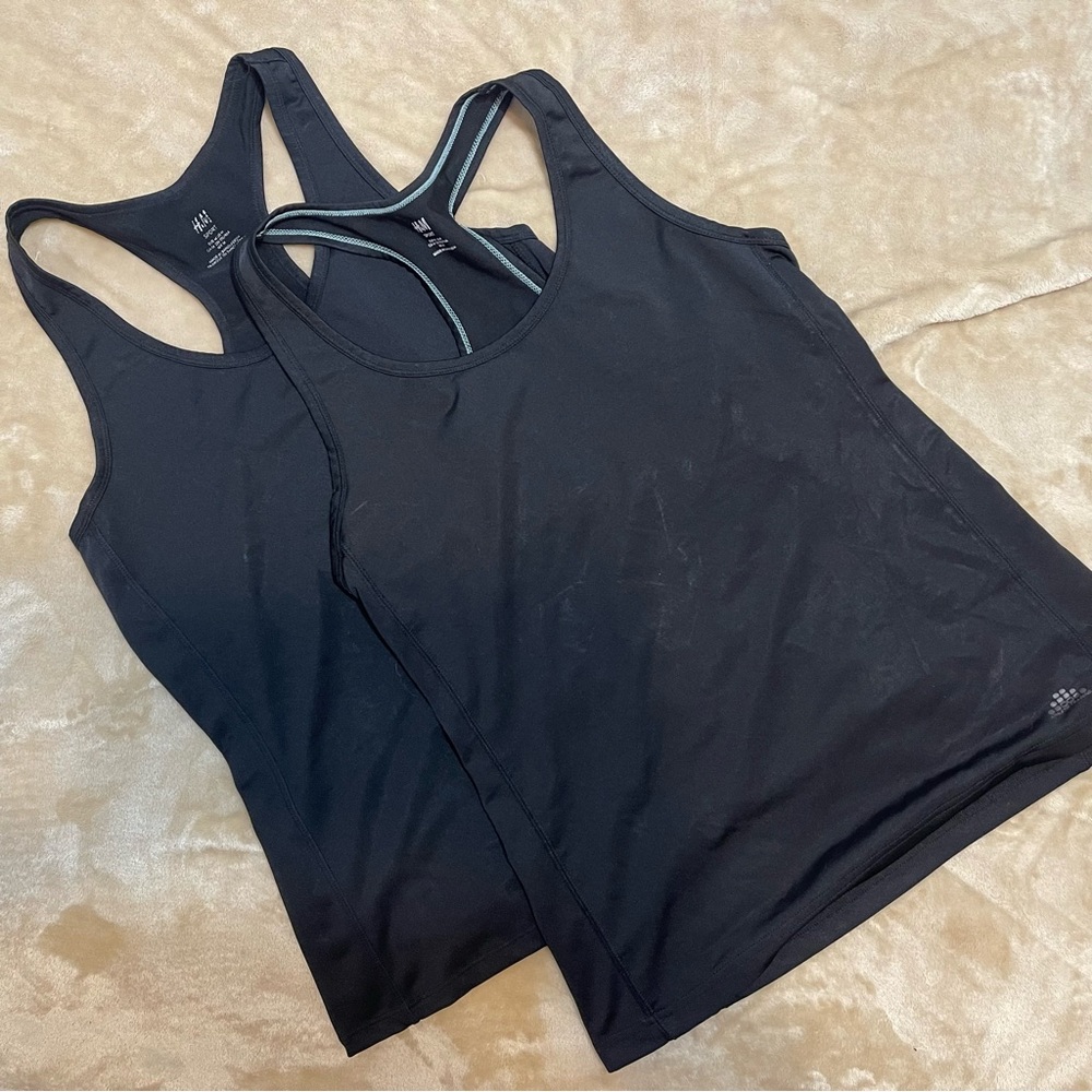 Set of Workout Tank Tops